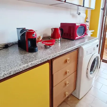 Apartment Yellow Submarine *